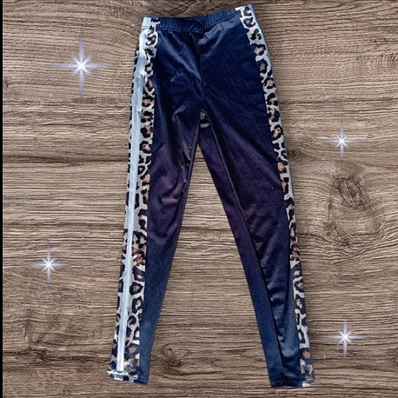 Black and Leopard Print Leggings - Picture 1 of 5